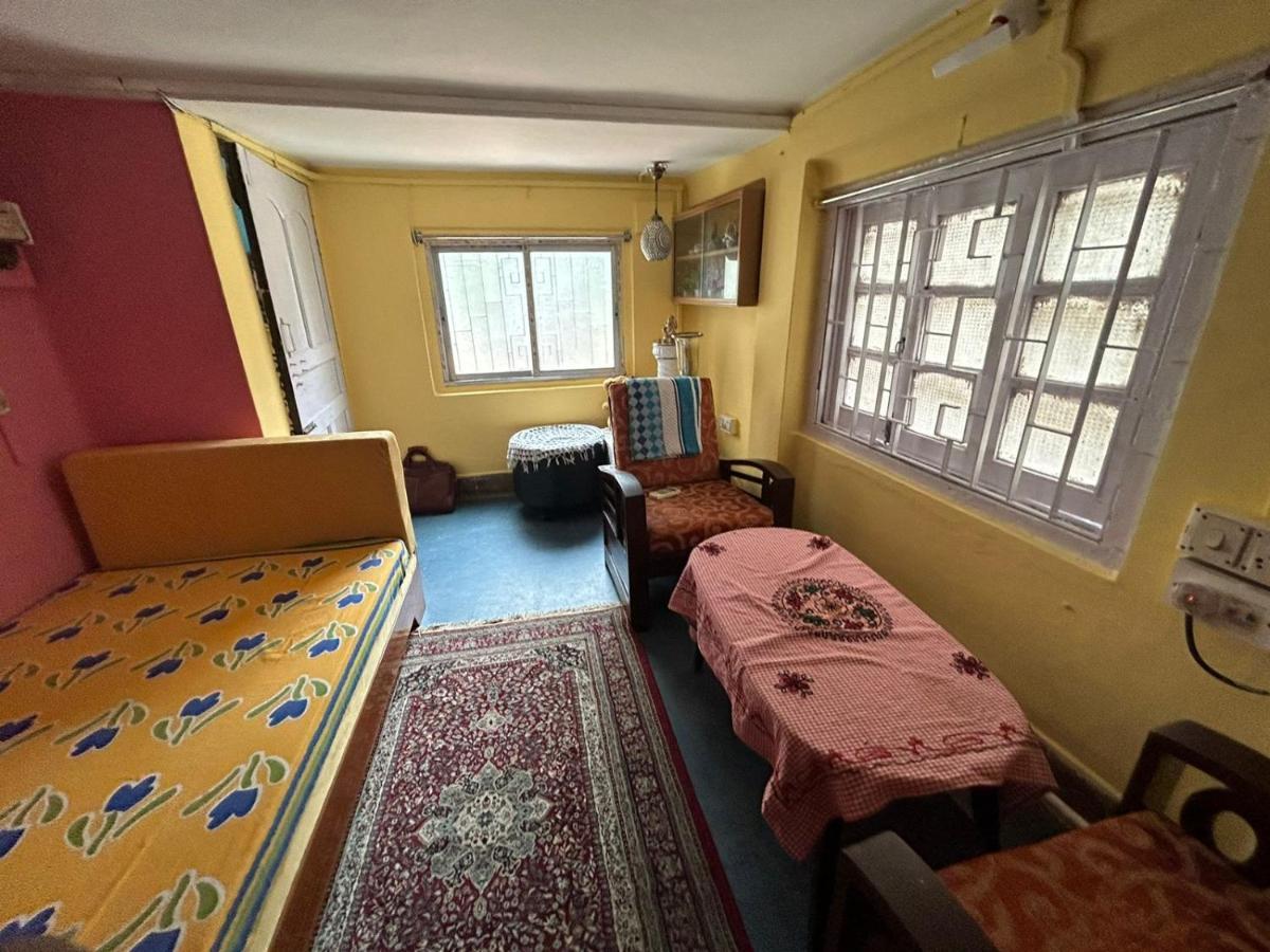 A Home Away From Home Kolkata Eksteriør bilde